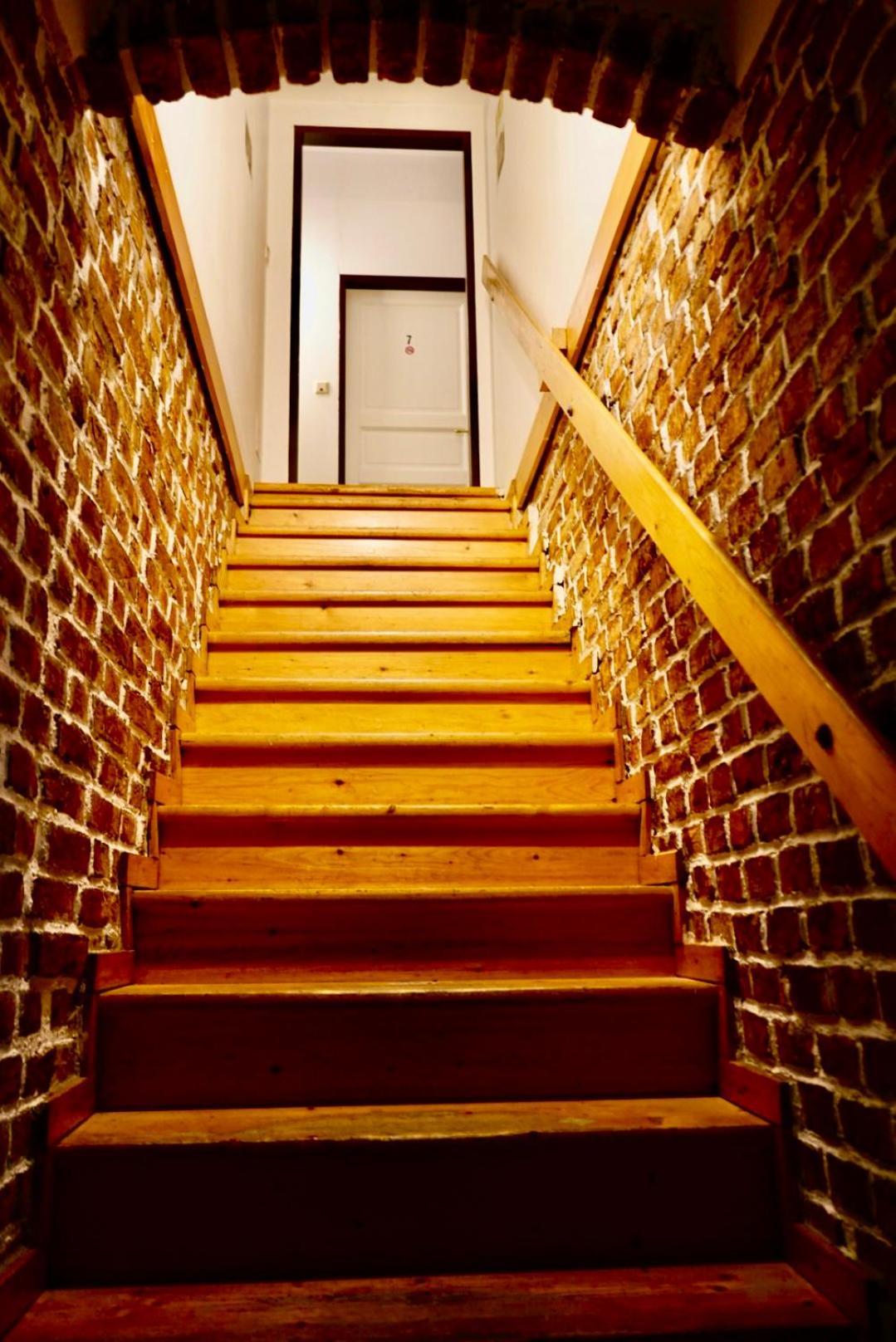 U6 Schoepfwerk Hostel 1 Вена Экстерьер фото